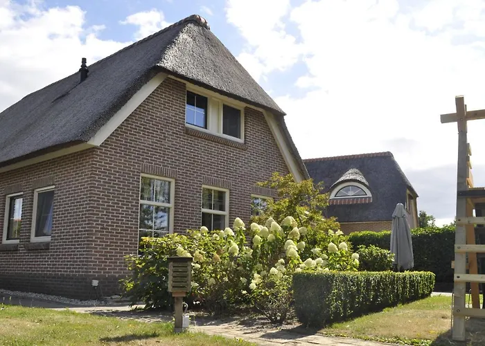 Villa Martensplek Met Sauna